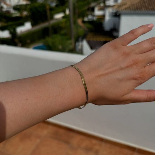 Snake chain bracelet